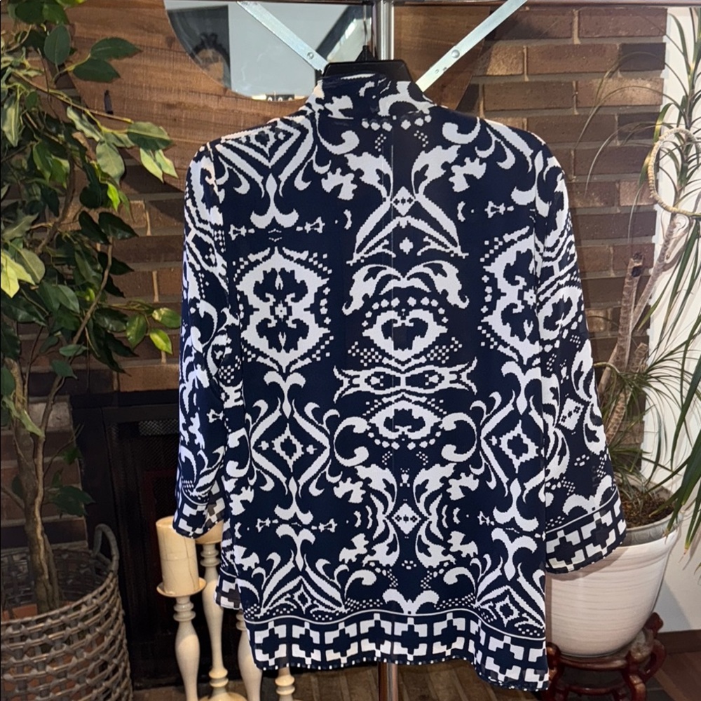 Black and White Patterned Kimono Cardigan - Picture 4 of 5